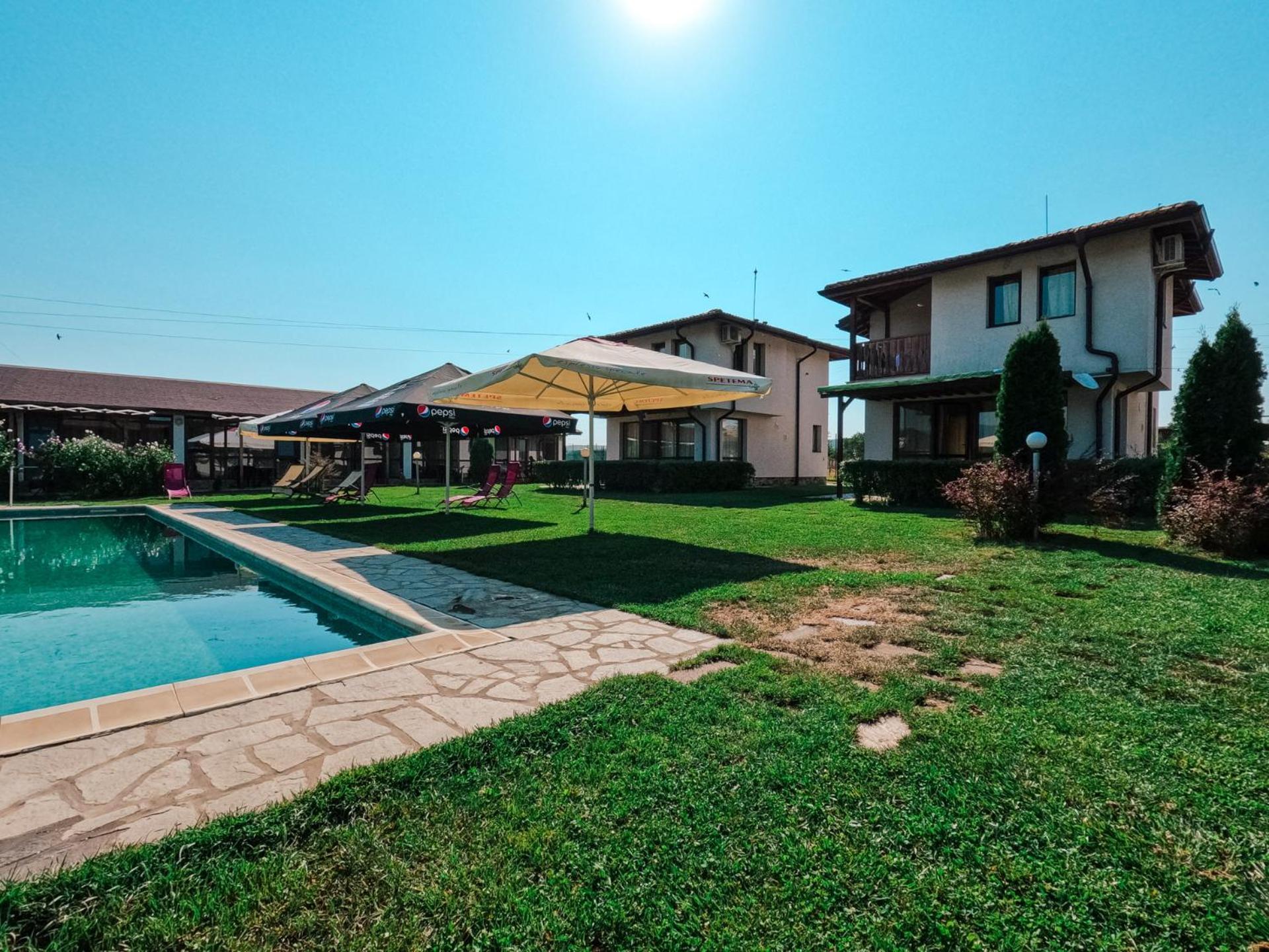 Bendida Village Pavel Banya Exterior foto