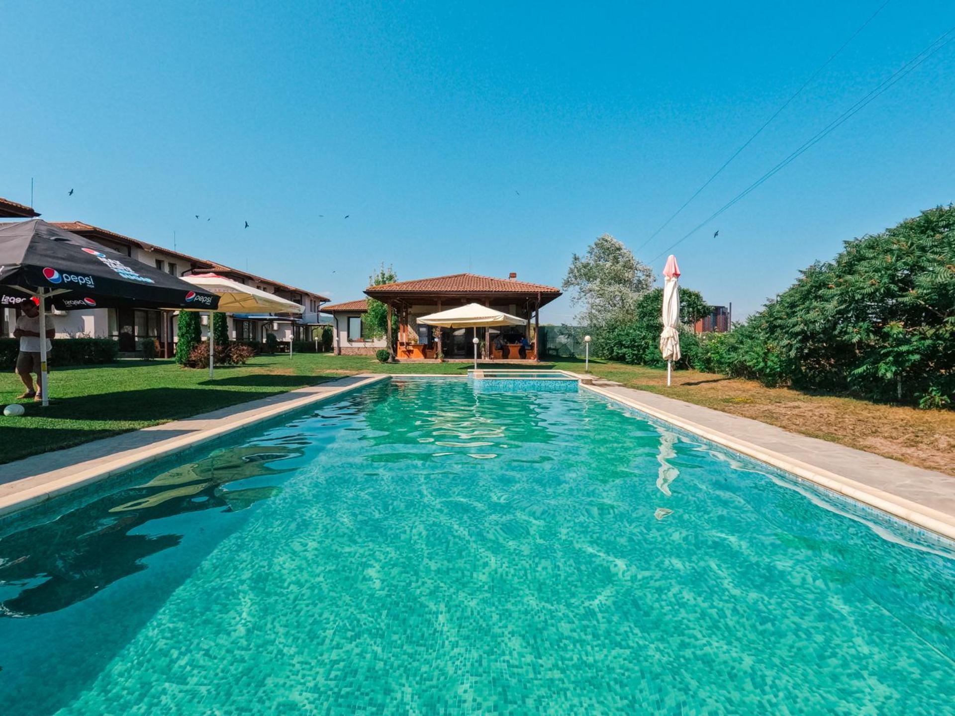 Bendida Village Pavel Banya Exterior foto